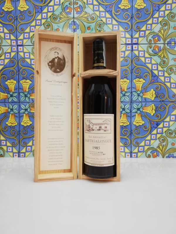 Bas Armagnac 1985 with wooden box- Dartigalongue vol 40% cl 70