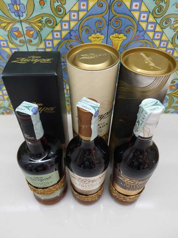 Rum Serie Zacapa Reserve Limitada 2014-2015-2019 cl 70 vol 45 %