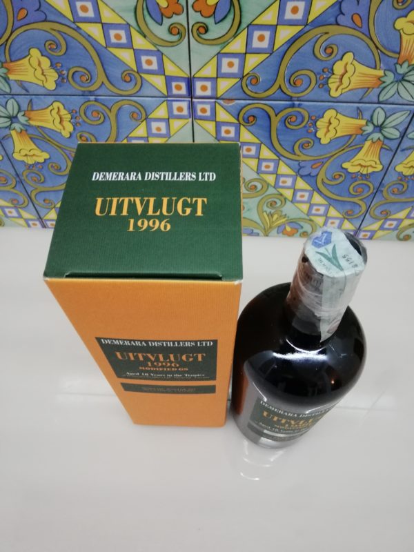 Rum Demerara Uitvlugt 1996 Vol.57,2% cl.70 Velier