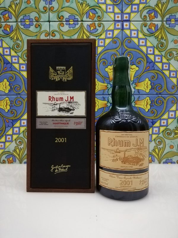 Rum J.M. Agricole Martinique 2001 15 y.o.  Vol.41,7% cl.70 wood box