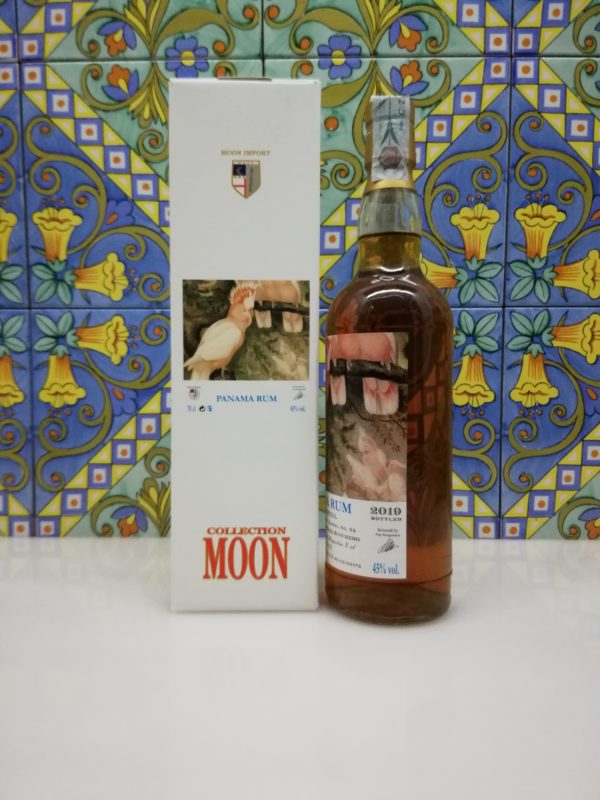 Rum Panama 2004 Moon import  15 y.o. cl 70 vol 45%