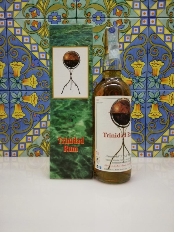 Rum Trinidad 2000 Moon Import 17 y.o. cl 70 vol 45%