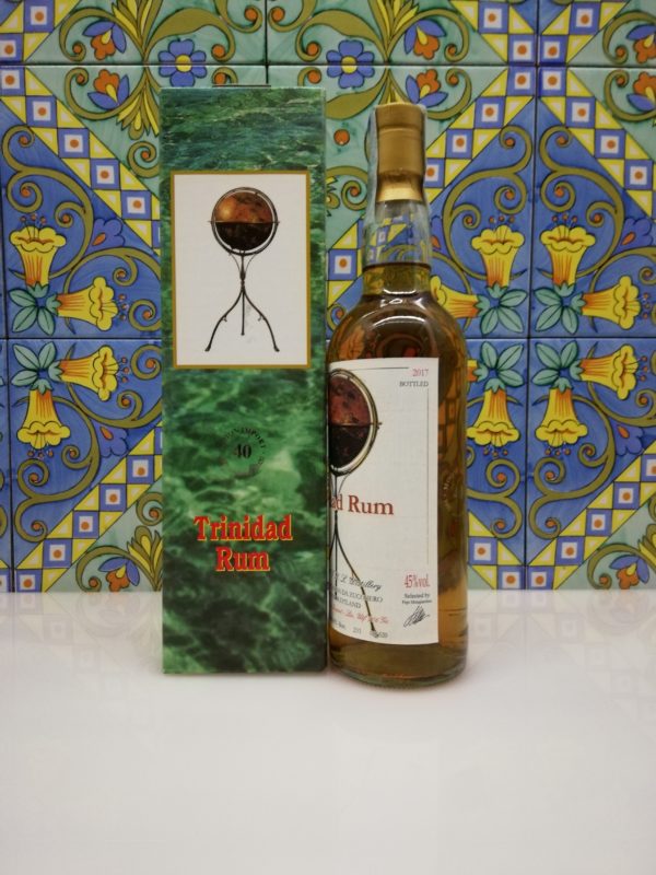 Rum Trinidad 2000 Moon Import 17 y.o. cl 70 vol 45%