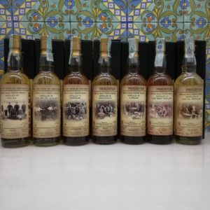 Whisky Moon Import release Lawless Full Set   7x 70 cl vol 45%