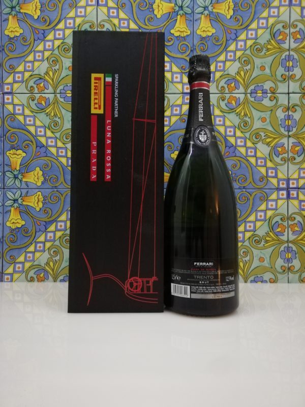 Limited Edition Ferrari Luna Rossa – Trento DOC “Maximum Blanc de Blancs” 1,5 lt