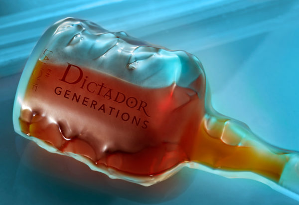 Rum Dictador Generations En Lalique 1976 vol 43%. cl 70