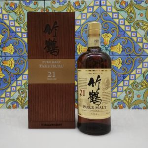 Whisky Taketsuru 21 Y.o. Nikka Pure Malt Vol.43% cl.70 wood box