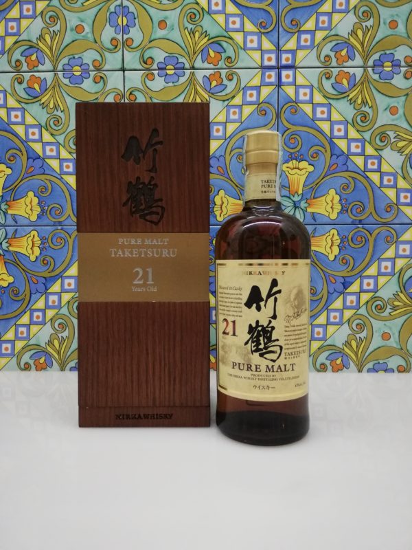 Whisky Taketsuru 21 Y.o. Nikka Pure Malt Vol.43% cl.70 wood box