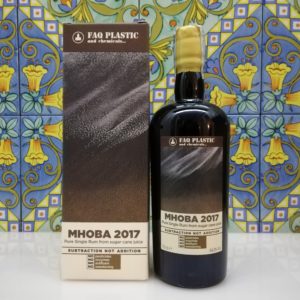 Rum FAQ Plastic Mhoba 2017 cl 70 vol 64.3%